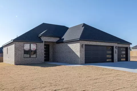 861 Buchanan St, Prairie Grove, AR 72753