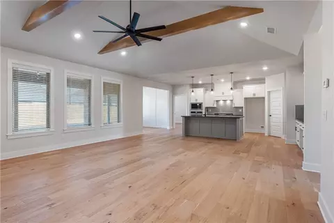 1430 Paragon Dr, Centerton, AR 72719 photo 5