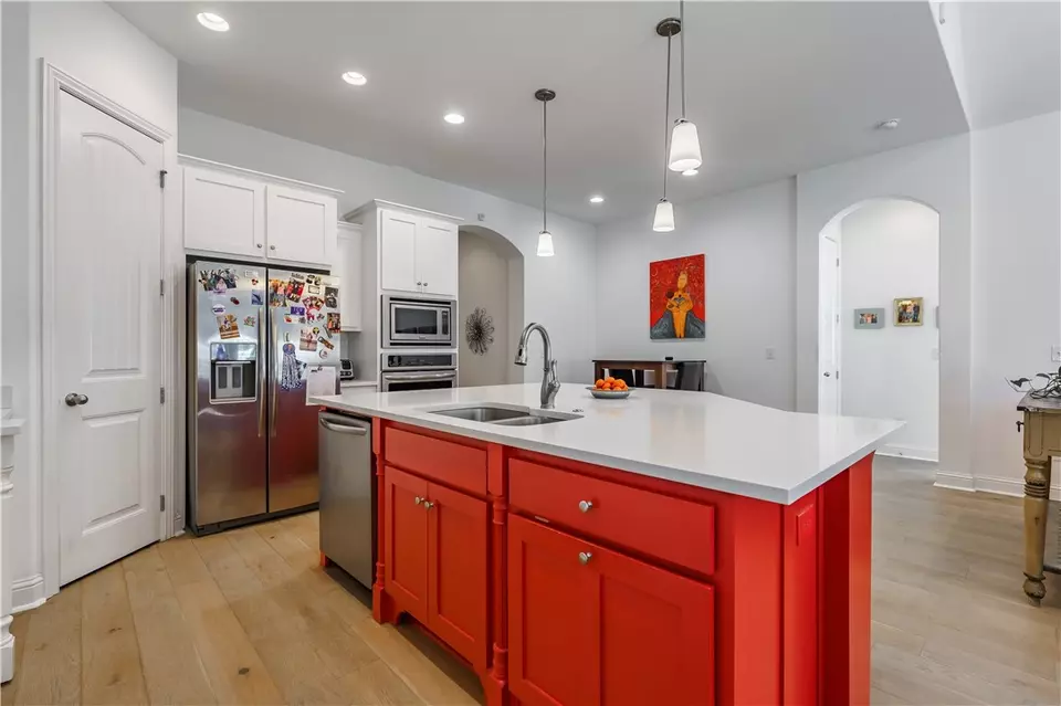 Kitchen - 1347 E Charlee St, Fayetteville, AR 72703 photo 4 of 4