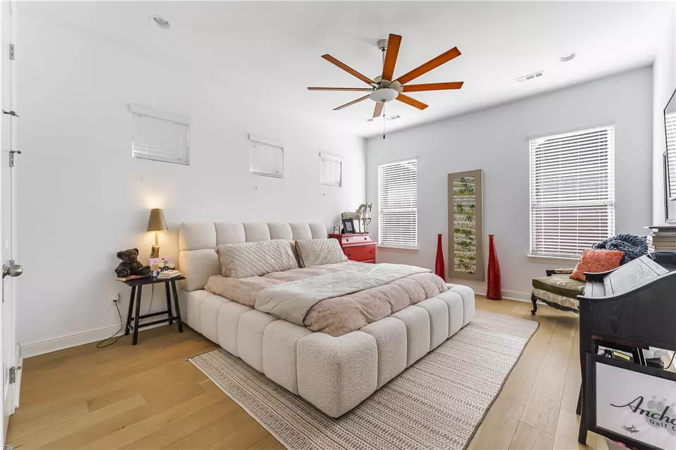 Bedroom - 1347 E Charlee St, Fayetteville, AR 72703 photo 1 of 5