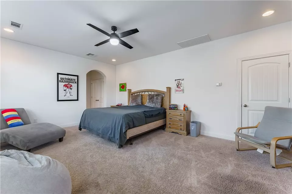 Bedroom - 1347 E Charlee St, Fayetteville, AR 72703 photo 4 of 5