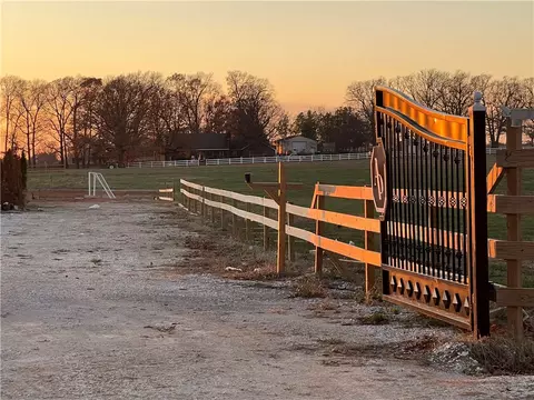 Mill Hill Road, Gateway, AR 72732 photo 4