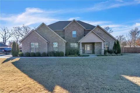 1603 Lake Estates Dr, Springdale, AR 72762