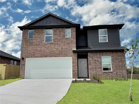 5592 Overcrest Ave, Springdale, AR 72764