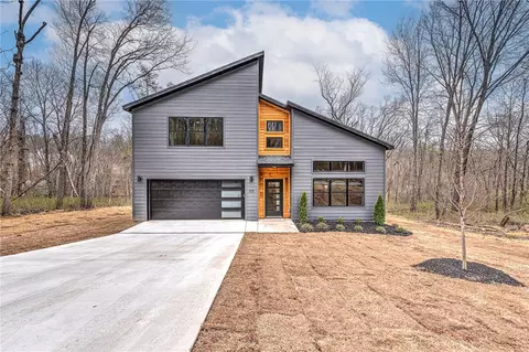117 Kinross Dr, Bella Vista, AR 72715