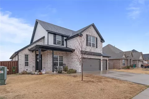 Exterior - 1320 Ocean Dr, Centerton, AR 72719 photo 3 of 3