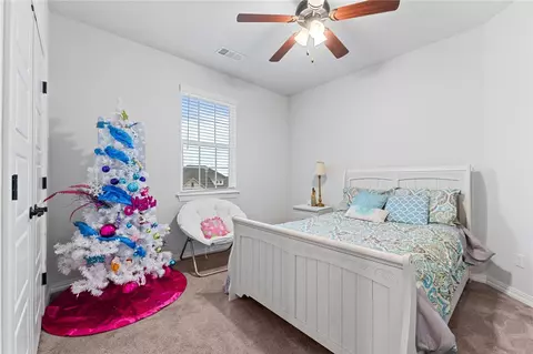 Bedroom - 1320 Ocean Dr, Centerton, AR 72719 photo 7 of 8