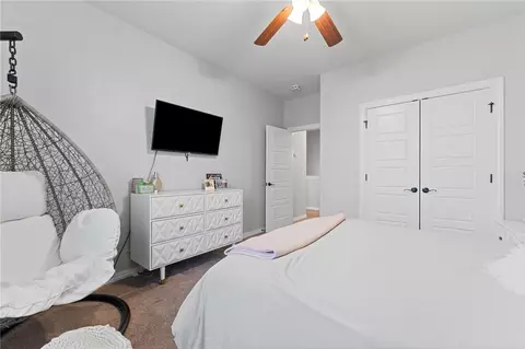 Bedroom - 1320 Ocean Dr, Centerton, AR 72719 photo 6 of 8