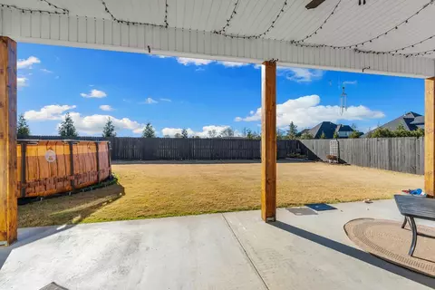 Exterior - 961 Silver Maple St, Centerton, AR 72719 photo 3 of 7