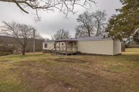 15198 Union Star Rd, West Fork, AR 72774