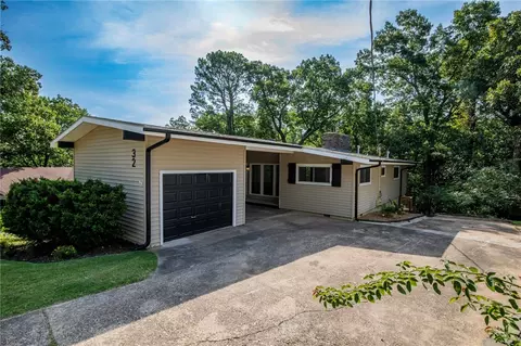 32 Swanage Dr, Bella Vista, AR 72715