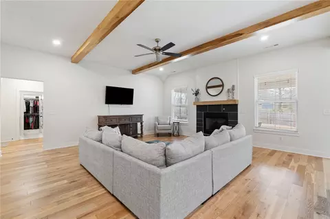 295 Waterfall Ln, Springdale, AR 72762 photo 5