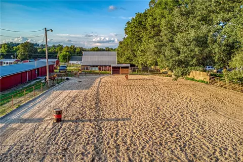 Exterior - 4964 Maris Loop, Harrison, AR 72601 photo 3 of 6