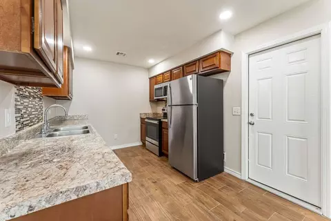 1026 1028 Turtle Creek Dr, Rogers, AR 72756 photo 9