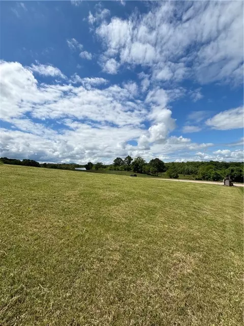 47 La Vista Cir, Harrison, AR 72601