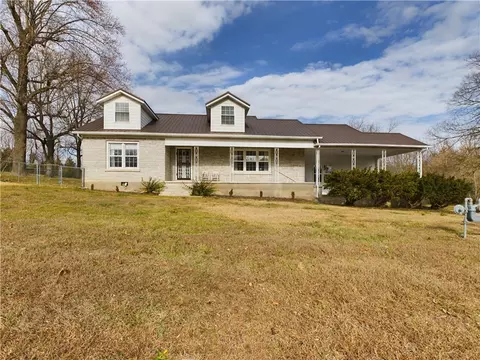 1405 Capps Rd, Harrison, AR 72601 photo 2