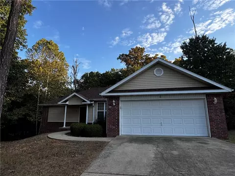 6 Warton Ln, Bella Vista, AR 72714