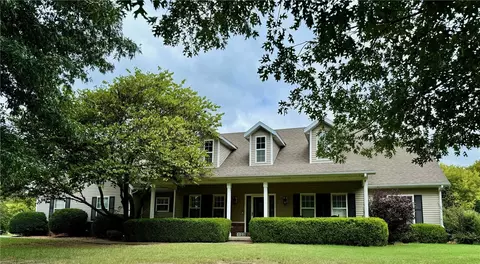 11224 Spring Mountain Dr, Farmington, AR 72730