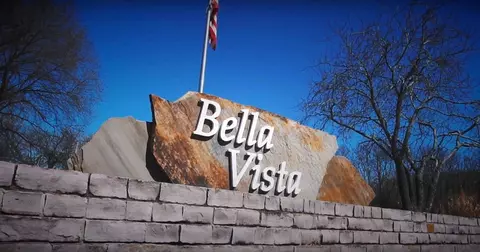 Chelmsworth Drive, Bella Vista, AR 72715