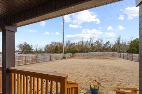 983 Hampton St, Springdale, AR 72762 photo 18