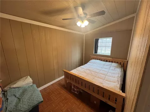 Bedroom - 960 Wildemar Ln, Timbo, AR 72680 photo 3 of 4