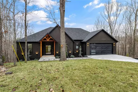 15 Fryer Ln, Bella Vista, AR 72715