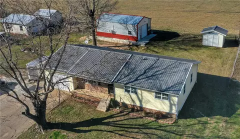 348 Carr Ct, Harrison, AR 72601