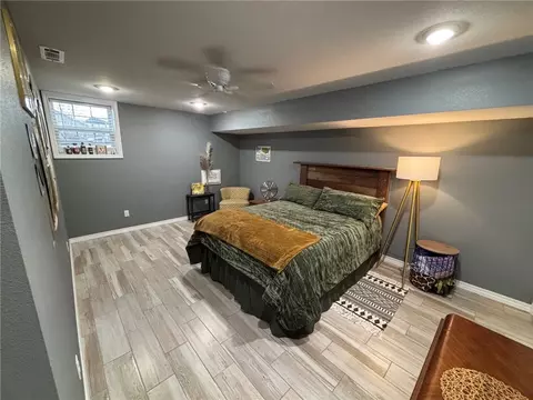 Bedroom - 10377 Devore Dr, Harrison, AR 72601 photo 9 of 12