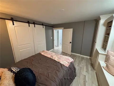 Bedroom - 10377 Devore Dr, Harrison, AR 72601 photo 8 of 12