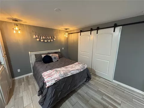 Bedroom - 10377 Devore Dr, Harrison, AR 72601 photo 7 of 12