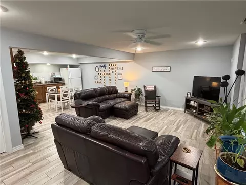 Living - 10377 Devore Dr, Harrison, AR 72601 photo 1 of 3