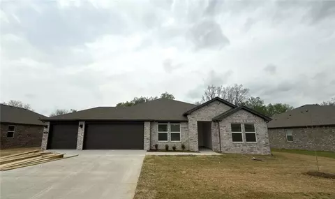 606 Terrace Ave, Prairie Grove, AR 72753