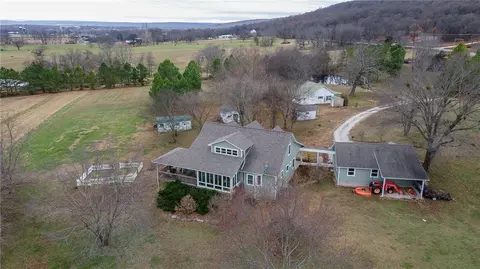 14452 Wedington Blacktop Rd, Lincoln, AR 72744