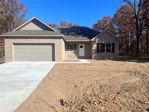 22 Eriboll Ln, Bella Vista, AR 72715