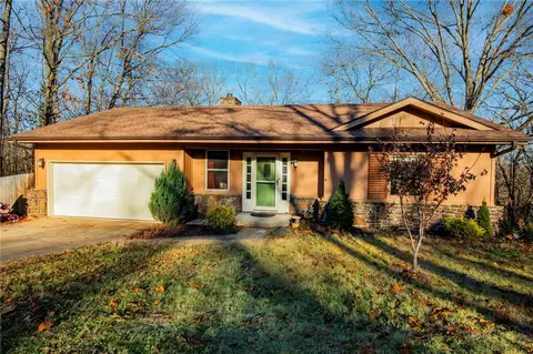 21 Chelsea Ln, Bella Vista, AR 72715