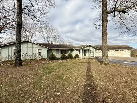 6332 Rock Springs Rd, Harrison, AR 72601