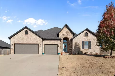 Exterior - 2000 Sicily Ave, Lowell, AR 72745 photo 7 of 8