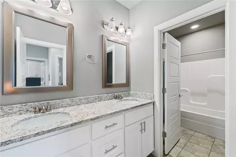Bath - 2000 Sicily Ave, Lowell, AR 72745 photo 2 of 5