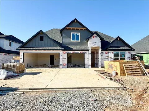 1441 Dresden Dr, Centerton, AR 72719