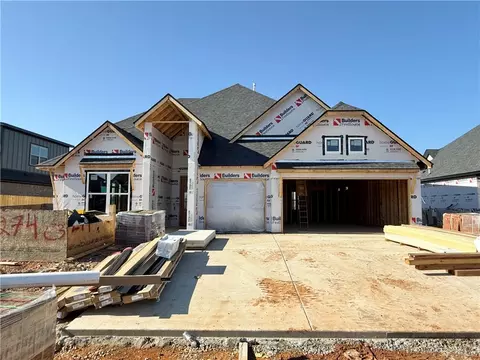 1421 Dresden Dr, Centerton, AR 72719