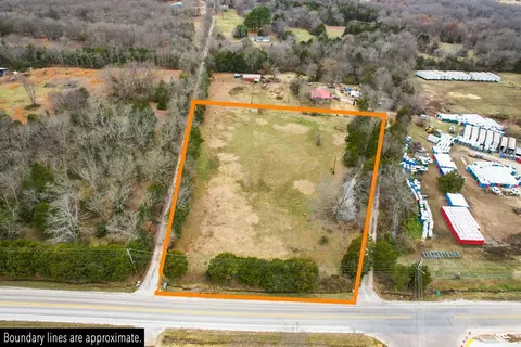 S City Lake Road, Fayetteville, AR 72701