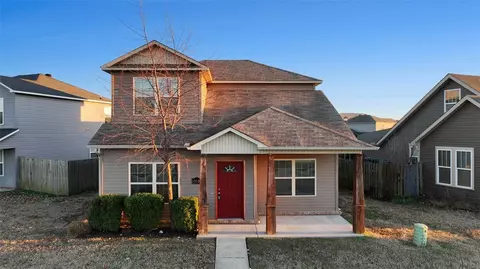4600 W Colfax Loop, Fayetteville, AR 72704