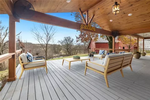 433 Goose Creek Rd, Farmington, AR 72730