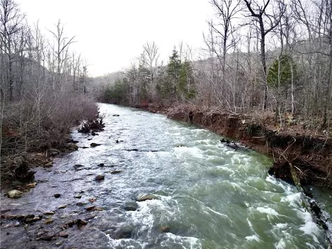 697 Upper Bear Creek Rd, Marshall, AR 72650 photo 8