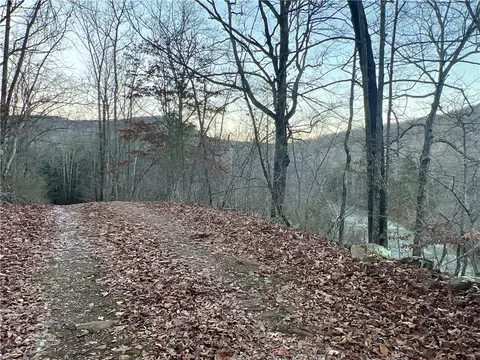 697 Upper Bear Creek Rd, Marshall, AR 72650 photo 3