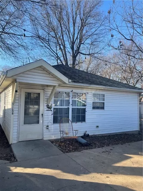 518 S Cleveland St, Springdale, AR 72764