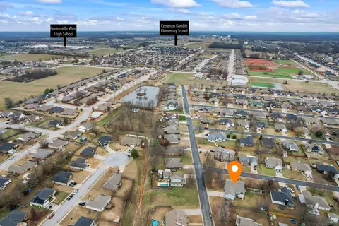 View/Area - 115 Cypress St, Centerton, AR 72719 photo 2 of 4