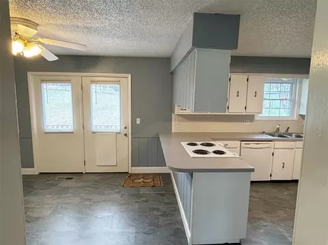 202 Brown St, Harrison, AR 72601 photo 8
