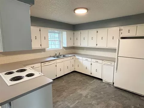 202 Brown St, Harrison, AR 72601 photo 6