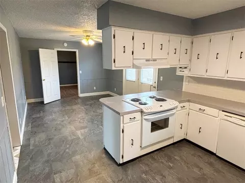 202 Brown St, Harrison, AR 72601 photo 7